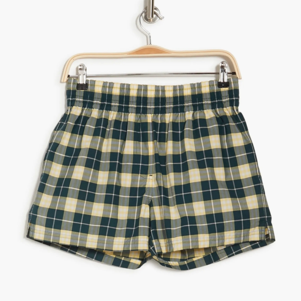 Burberry plaid shorts US4